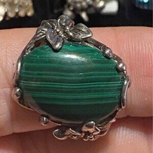 Ring Size 7.5 Green Malachite Sterling Silver 925 Women Semi-Precious Stone